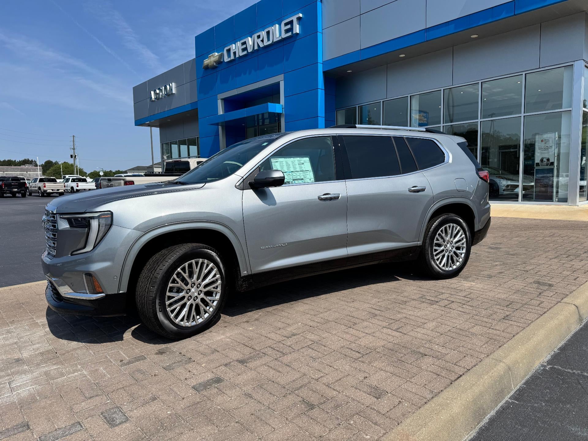 2026 GMC Acadia Denali