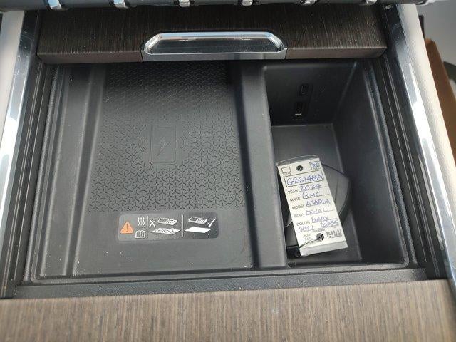 2024 GMC Acadia Denali