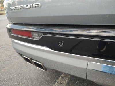 2024 GMC Acadia Denali