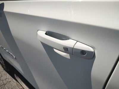 2022 GMC Yukon XL SLE
