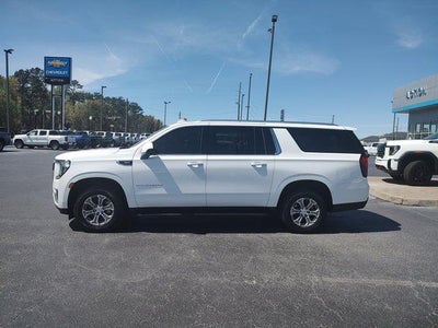 2022 GMC Yukon XL SLE