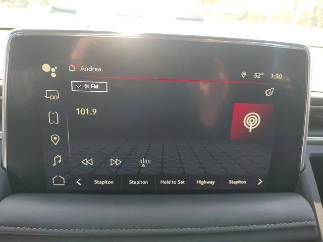2022 GMC Yukon XL SLE