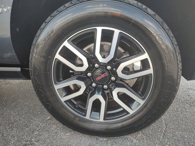 2021 GMC Yukon XL AT4