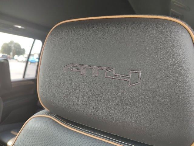 2021 GMC Yukon XL AT4