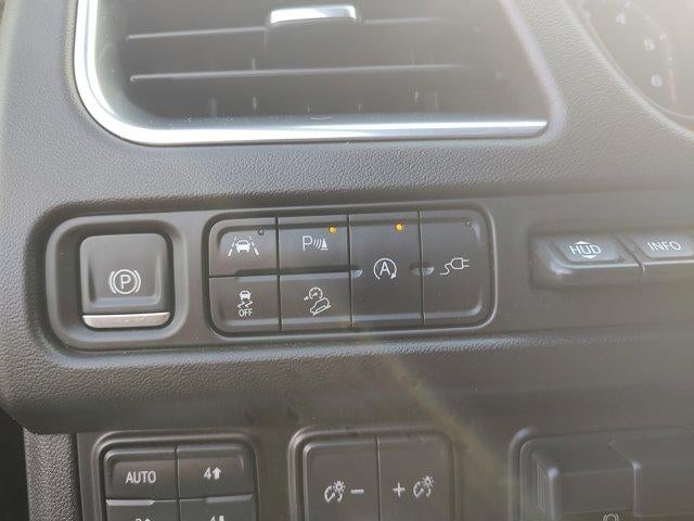 2021 GMC Yukon XL AT4