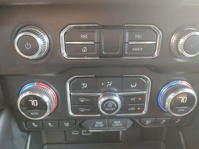 2021 GMC Yukon XL AT4