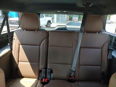 2022 Chevrolet Suburban High Country