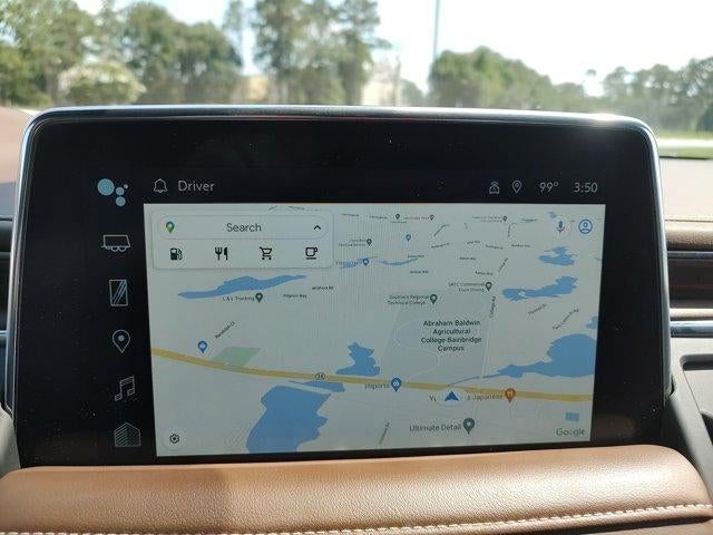 2022 Chevrolet Suburban High Country