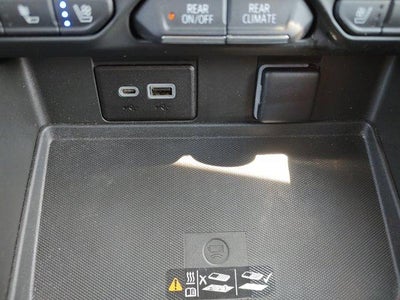 2022 Chevrolet Suburban High Country