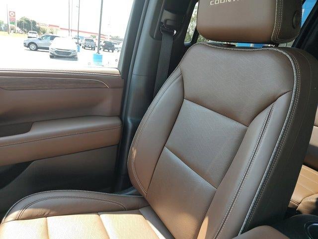 2022 Chevrolet Suburban High Country