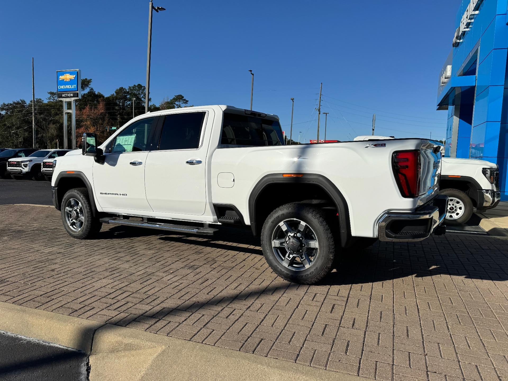 2026 GMC Sierra 2500 HD SLT