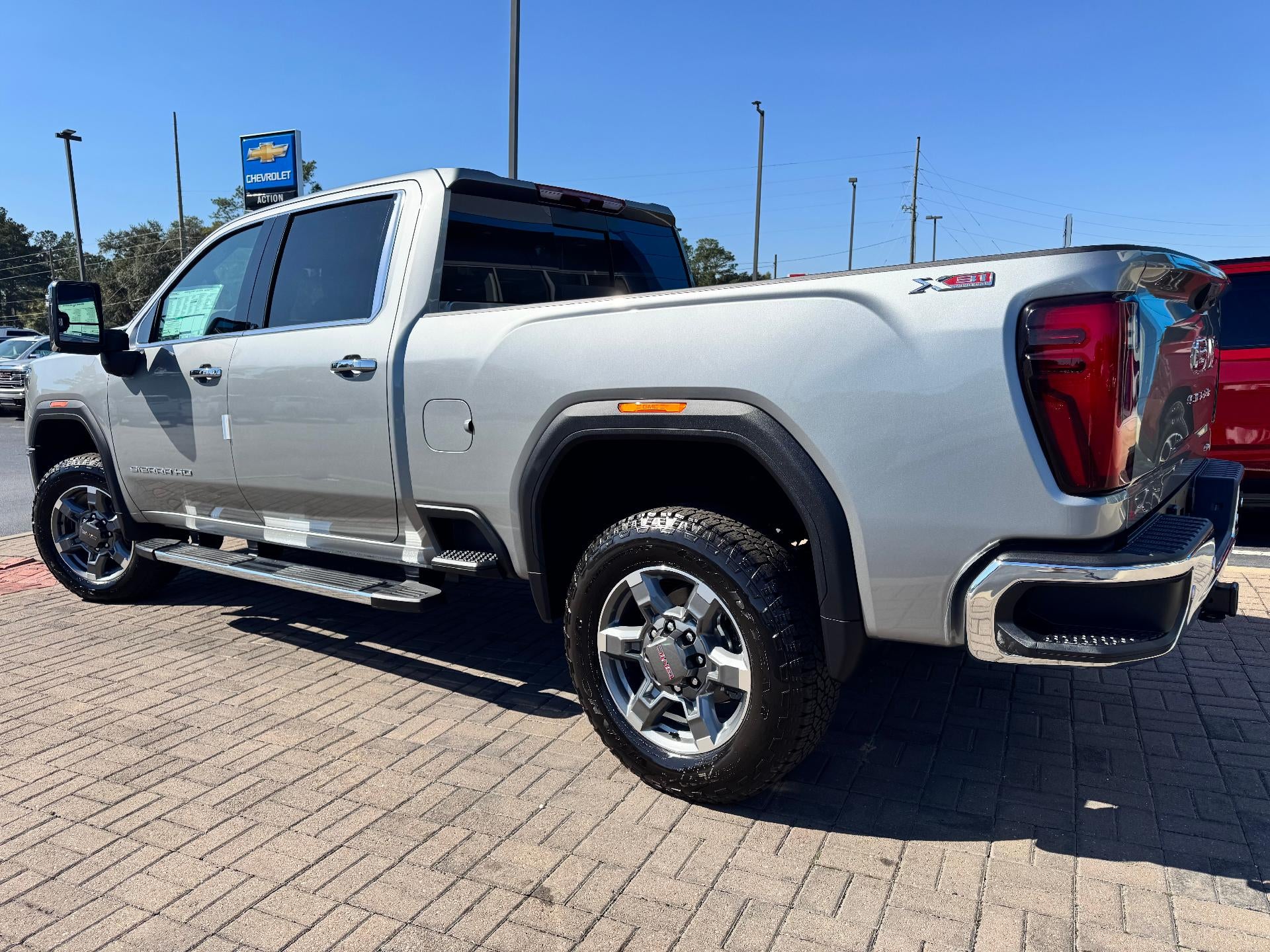 2026 GMC Sierra 2500 HD SLT