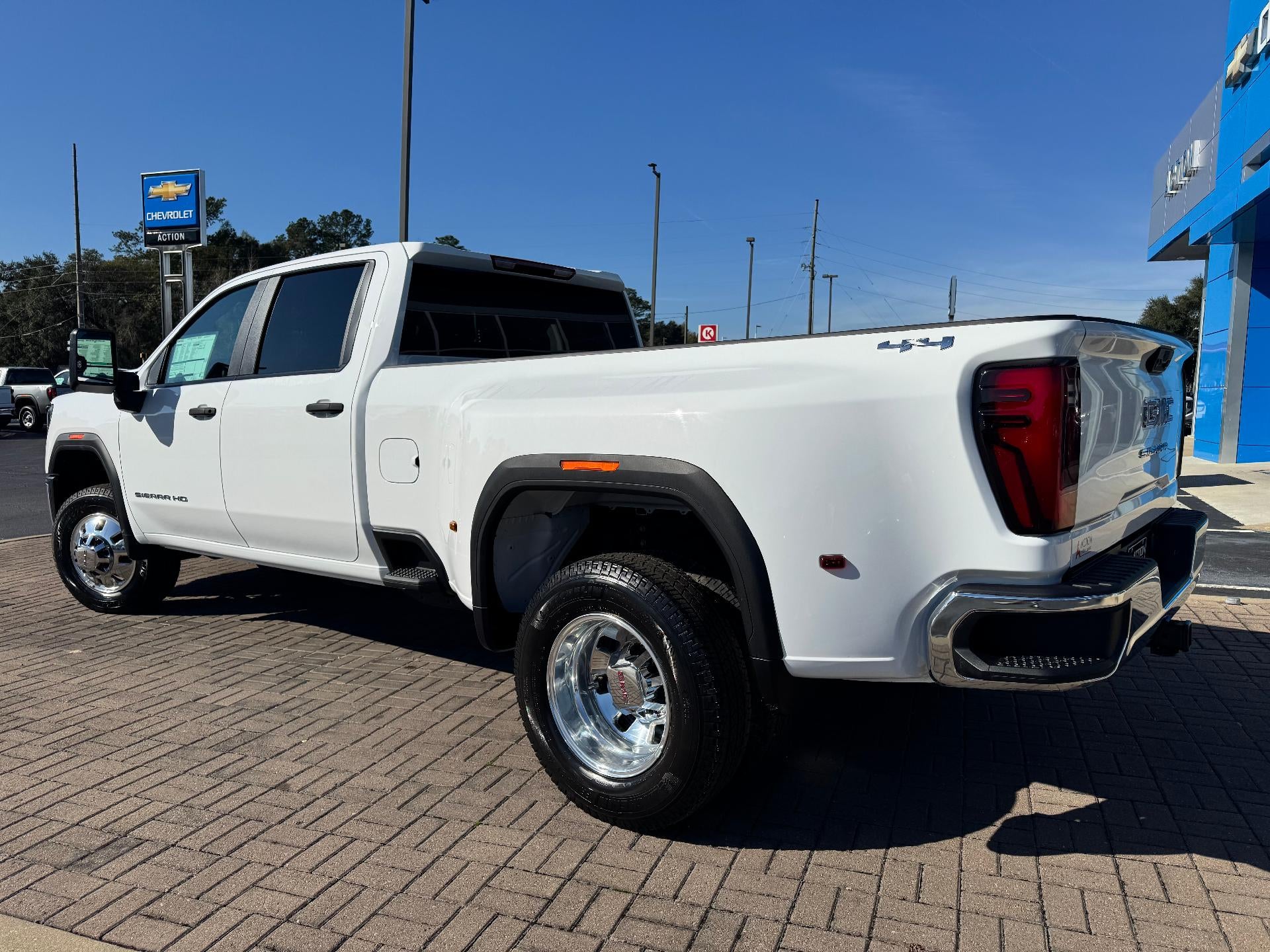 2026 GMC Sierra 3500 HD Pro