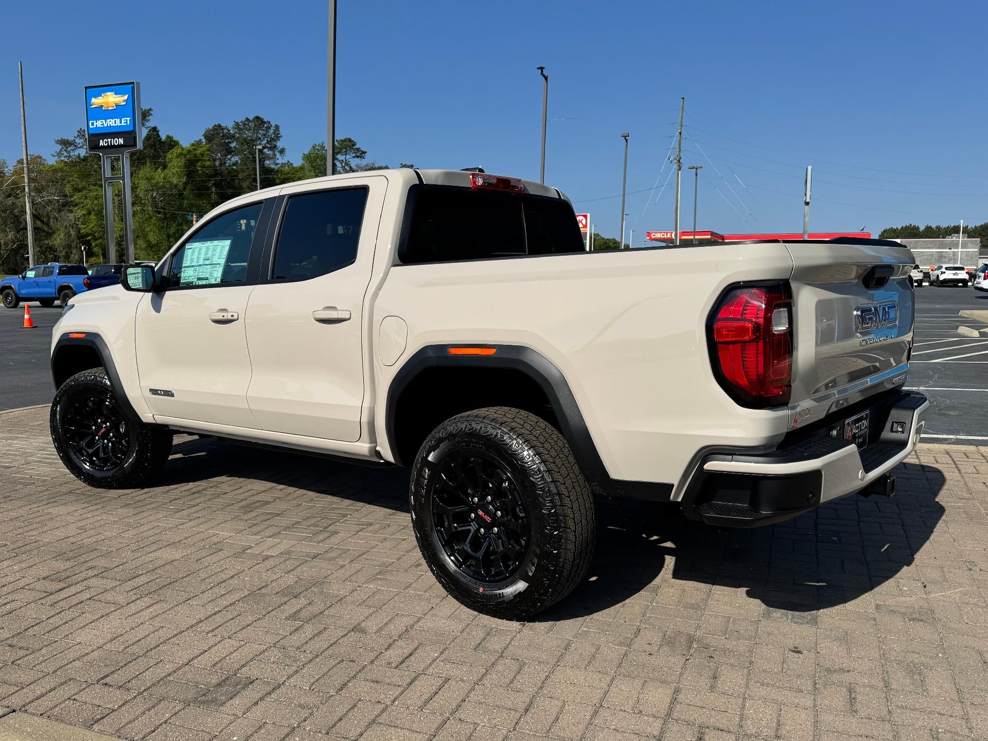 2026 GMC Canyon Elevation