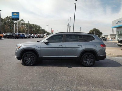 2022 Volkswagen Atlas 3.6L V6 SE w/Technology