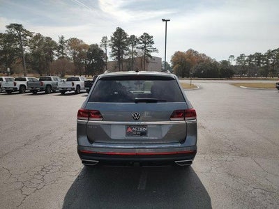 2022 Volkswagen Atlas 3.6L V6 SE w/Technology