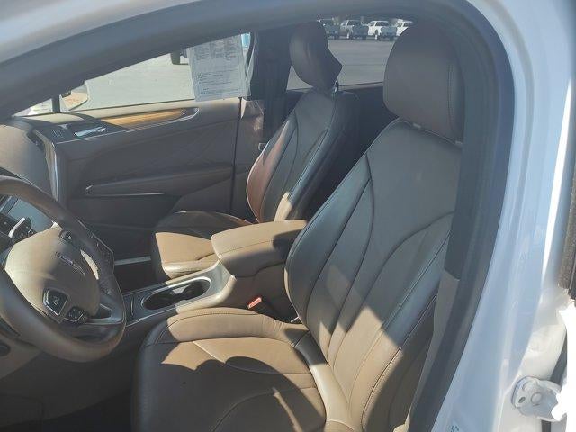 2015 Lincoln MKC Base