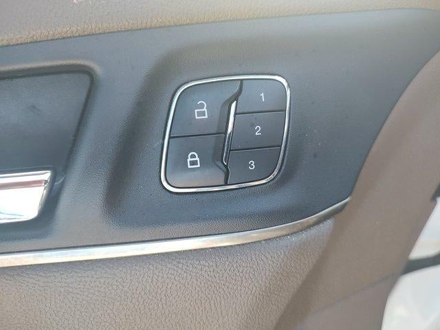 2015 Lincoln MKC Base