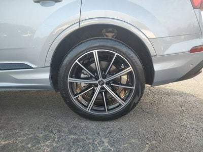 2022 Audi Q7 Premium Plus