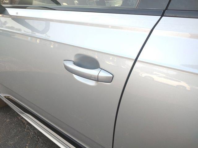 2022 Audi Q7 Premium Plus