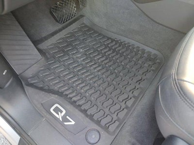 2022 Audi Q7 Premium Plus