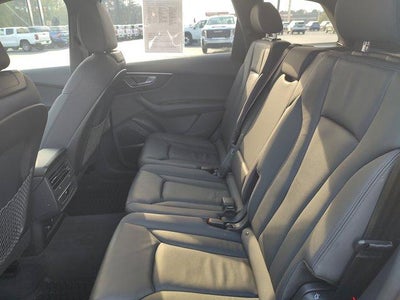 2022 Audi Q7 Premium Plus