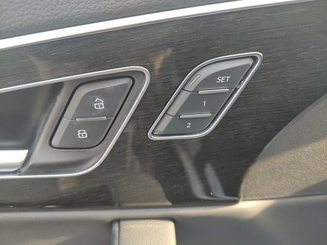 2022 Audi Q7 Premium Plus