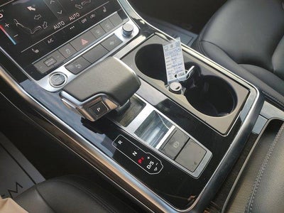 2022 Audi Q7 Premium Plus