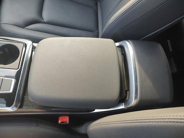 2022 Audi Q7 Premium Plus