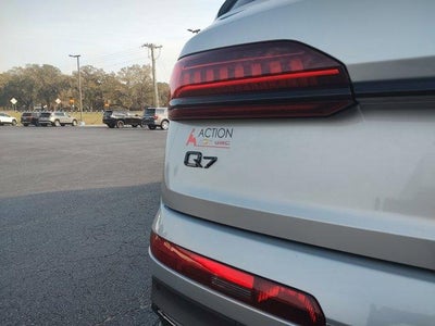 2022 Audi Q7 Premium Plus