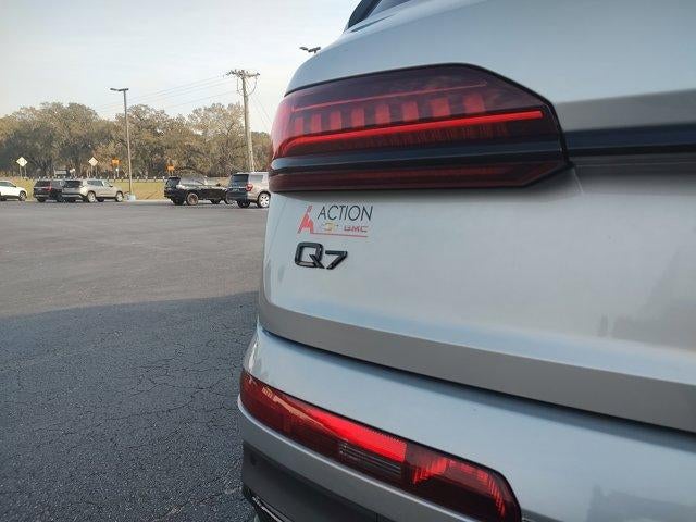 2022 Audi Q7 Premium Plus