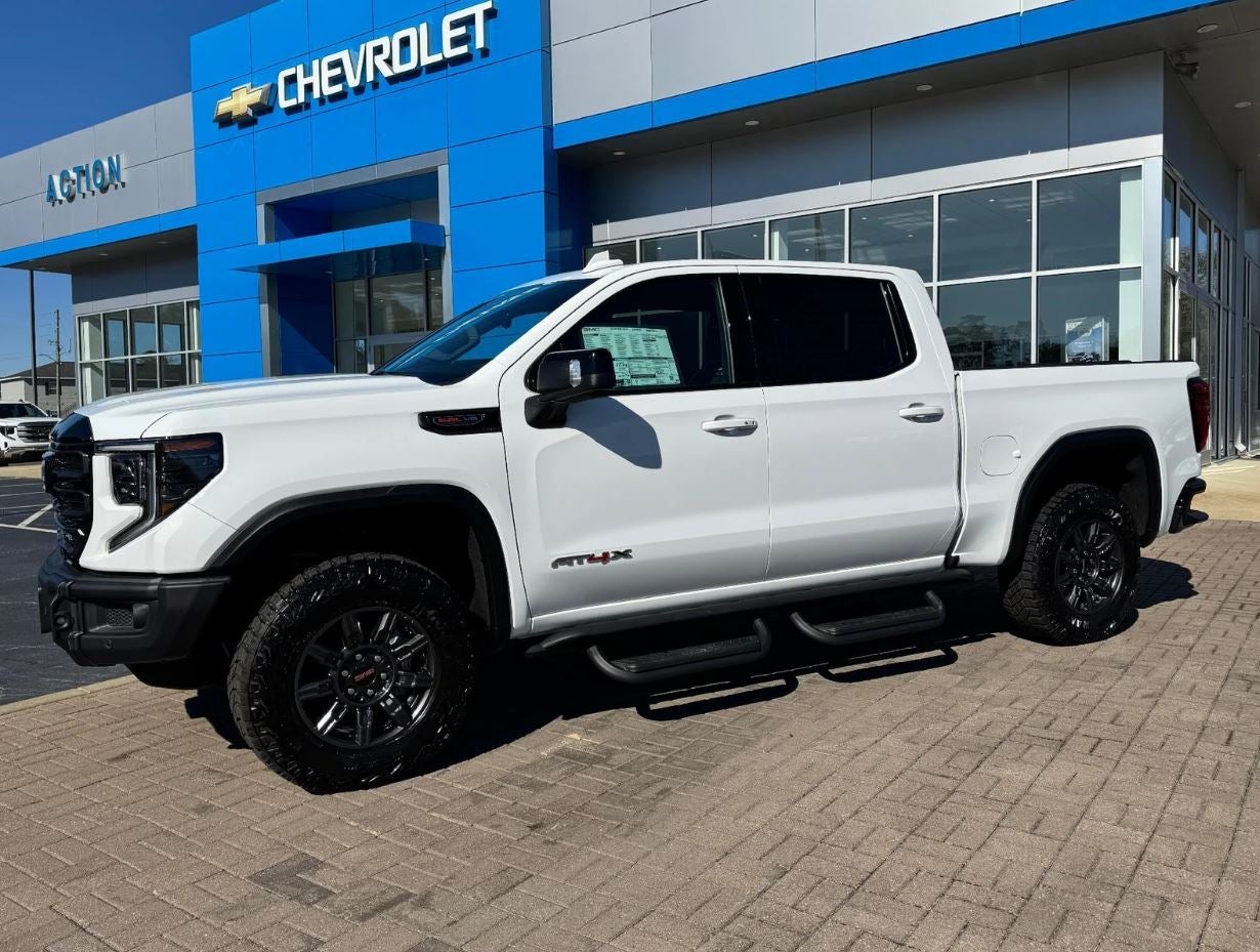 2024 GMC Sierra 1500 AT4X